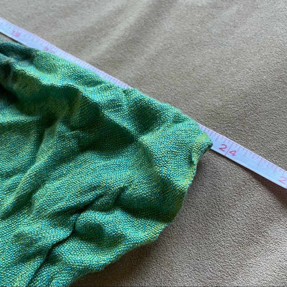 NWOT Green Silk Scarf - Picture 5 of 6